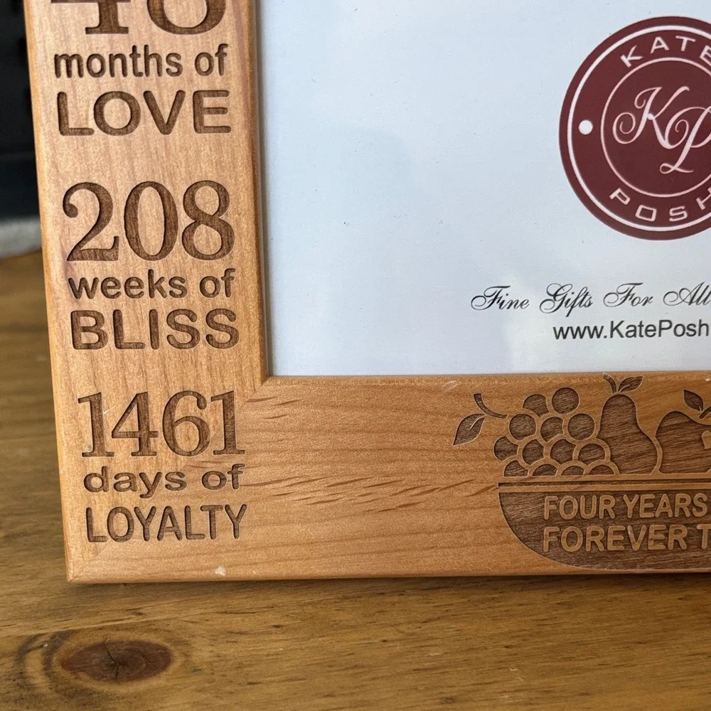 KATE POSH‎ 5th Anniversary Engraved Natural Wood Picture Frame Gifts NEW